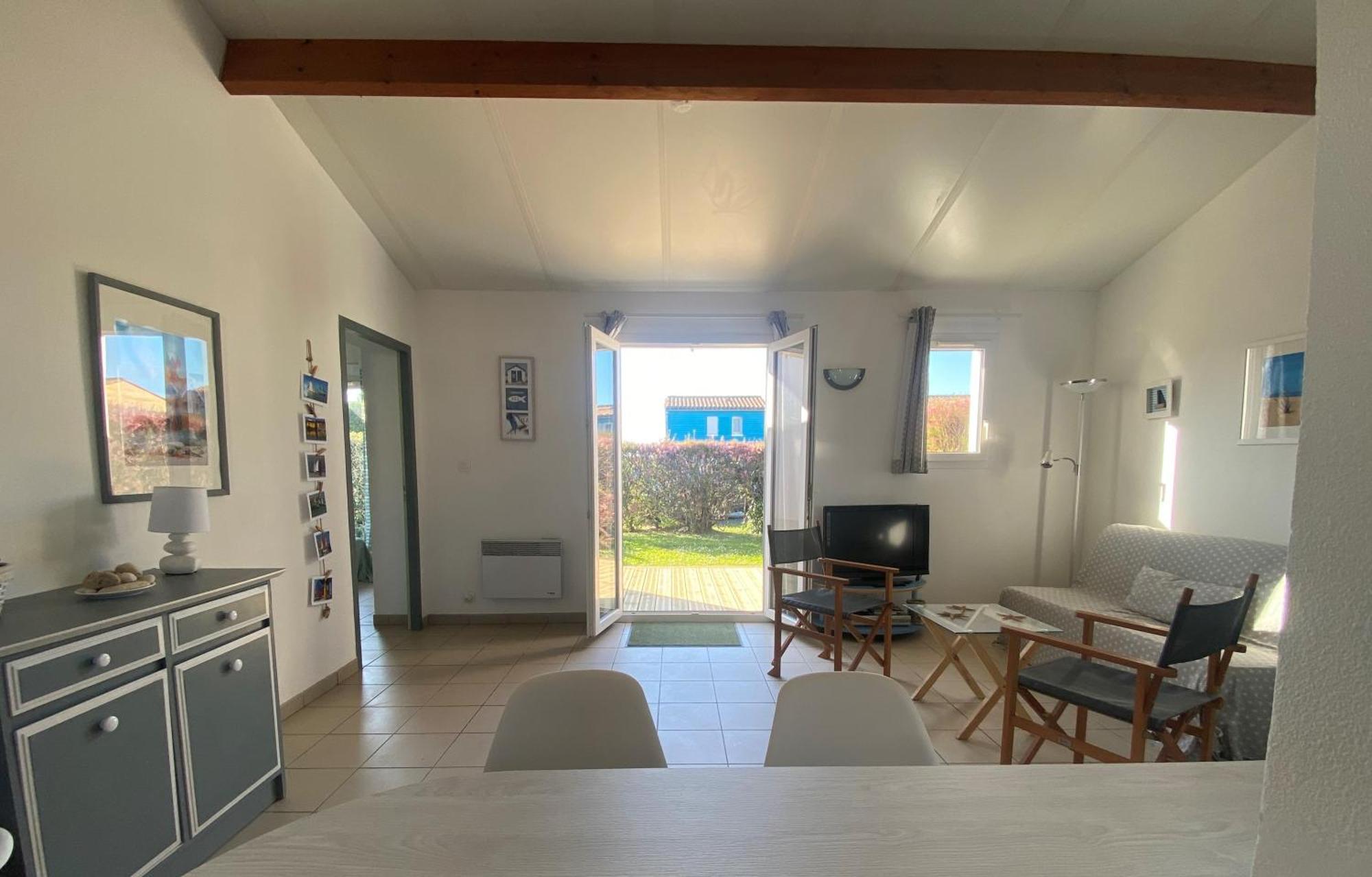 Maison Cosy Avec Piscine Partagee Le Château-dʼOléron Extérieur photo
