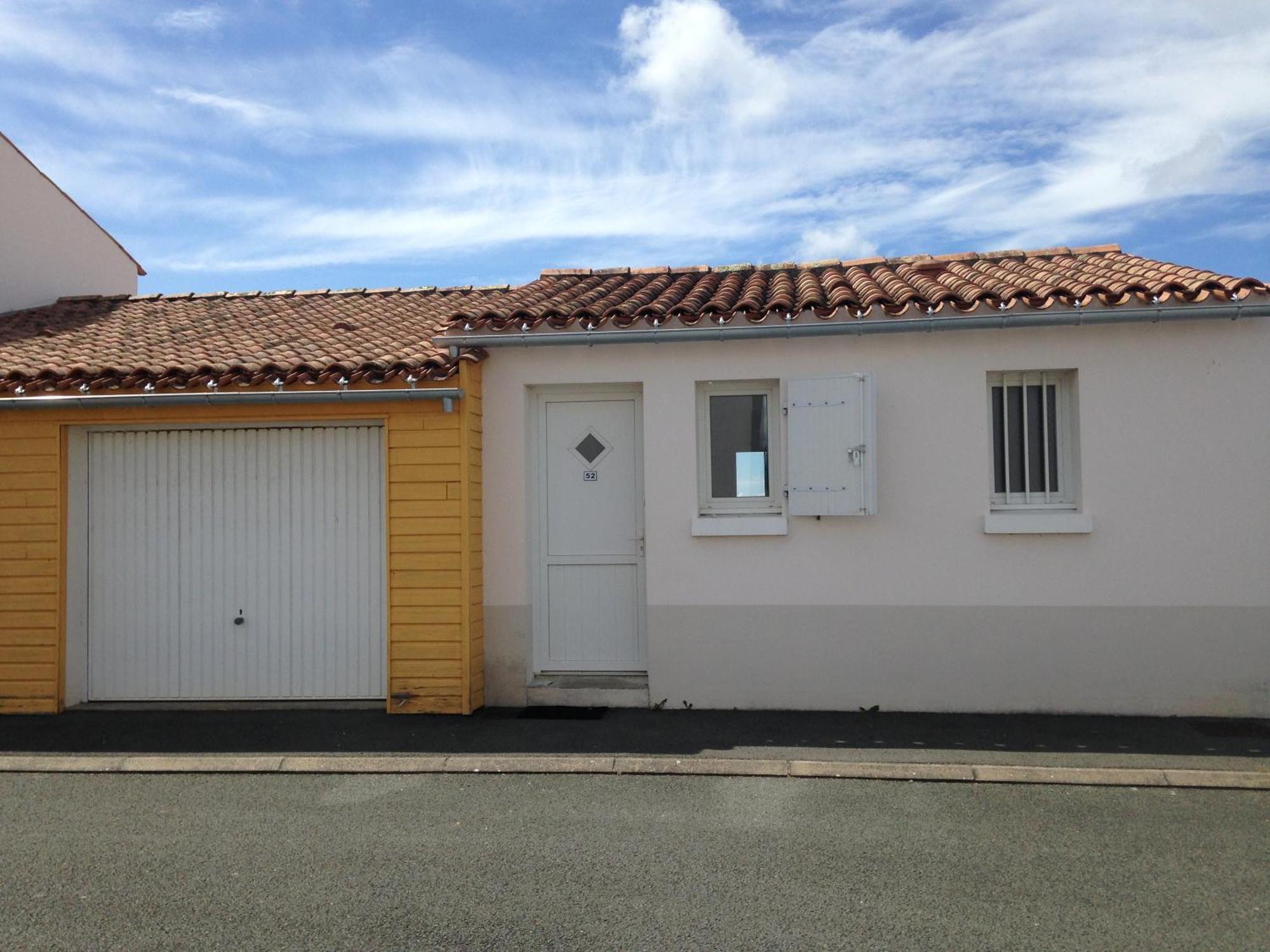 Maison Cosy Avec Piscine Partagee Le Château-dʼOléron Extérieur photo